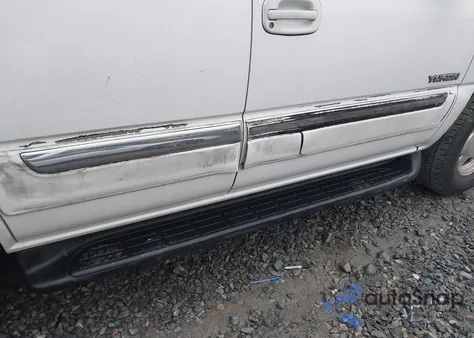 2002 GMC Yukon Slt z USA, uszkodzony, nr VIN 1GKEC13ZX2R326226